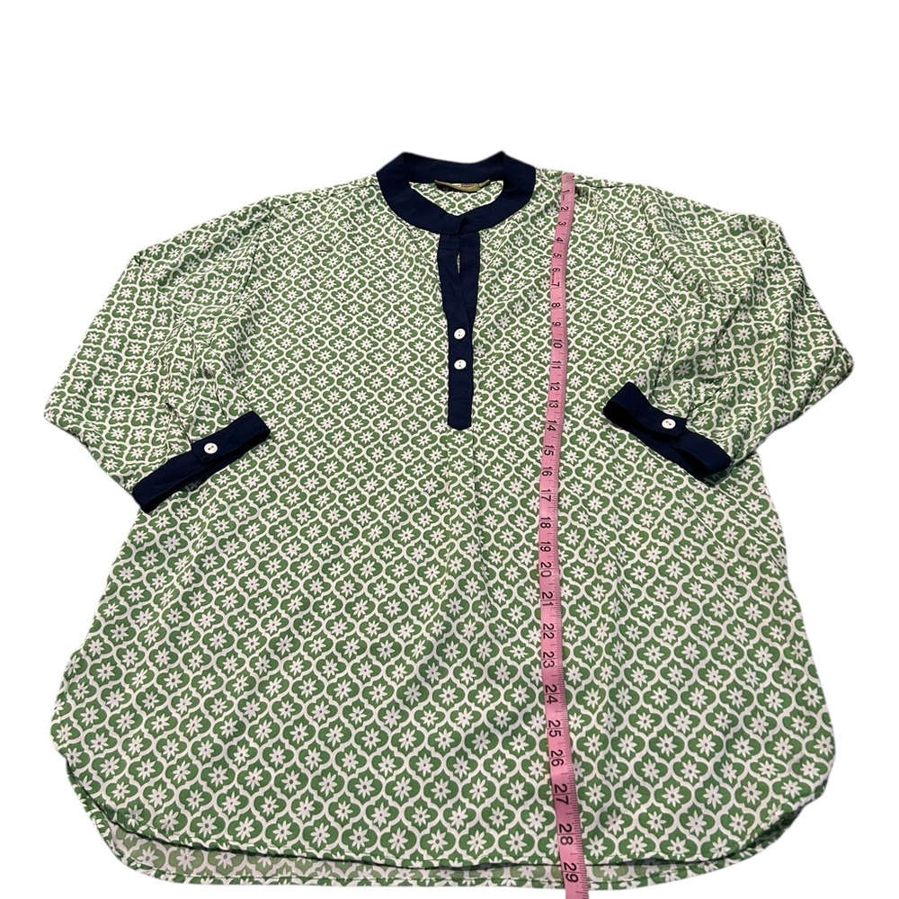 3/$15 ROCK FLOWER PAPER tunic - Picture 2 of 5